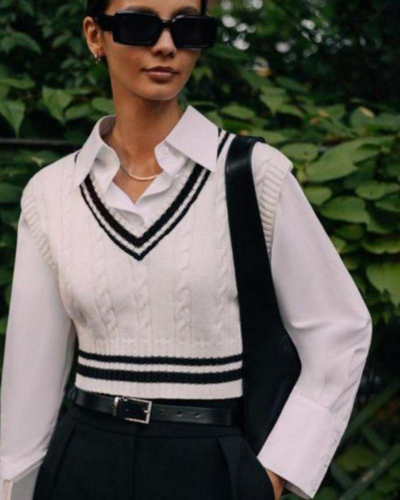 Sleeveless Knit Pullover